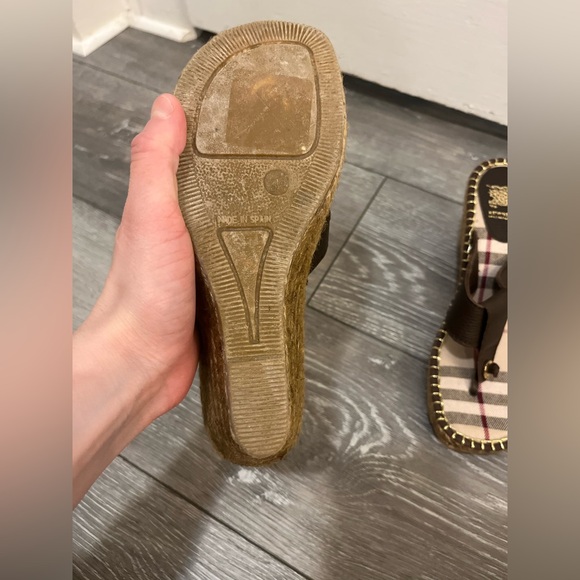 Burberry Nova Check pattern leather thong espadrille wedge sandals Size 38 / W 8 - Picture 7 of 14